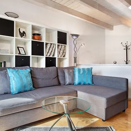 Weiherblick 아파트 *