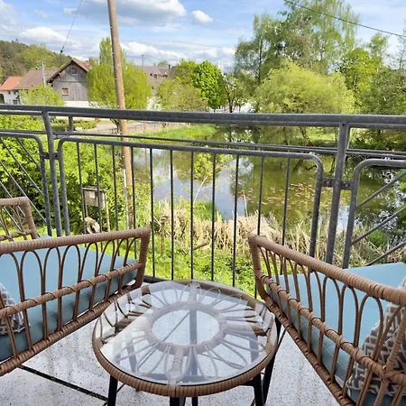 Weiherblick 아파트 *